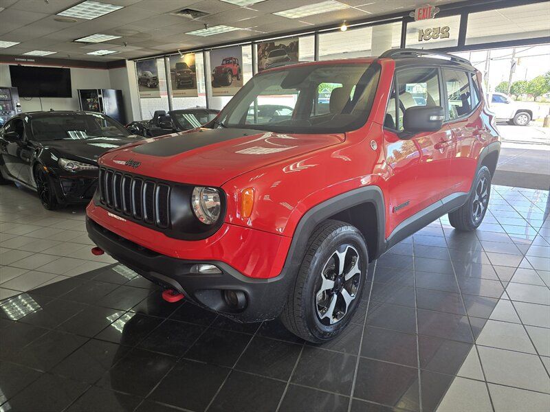 Used 2020 Jeep Renegade Trailhawk w/ Cold Weather Group AWD/4WD image 1
