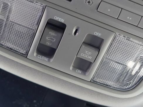 Used 2021 Honda CR-V EX-L image 35