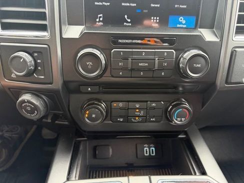 Used 2016 Ford F150 XLT w/ Equipment Group 301A Mid AWD/4WD image 25
