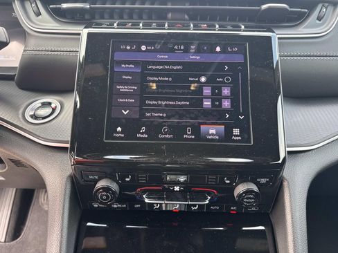 New 2026 Jeep Grand Cherokee L 2WD image 25