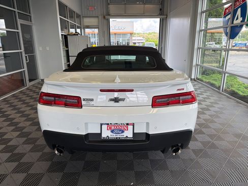 Used 2015 Chevrolet Camaro SS w/ RS Package RWD image 5