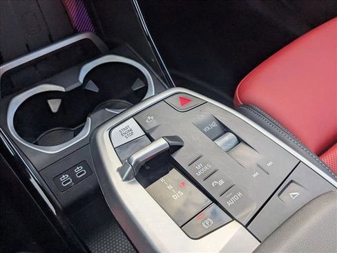 Used 2025 BMW X1 M35i w/ Premium Package image 12