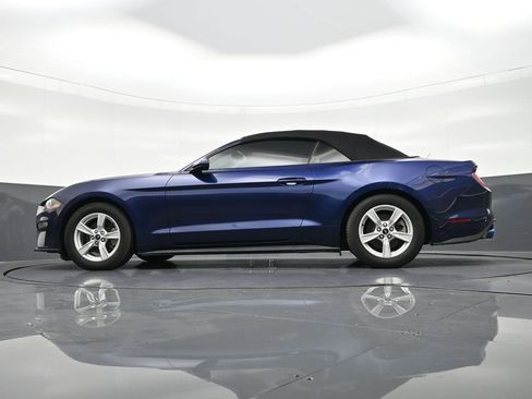 Used 2020 Ford Mustang Convertible image 26