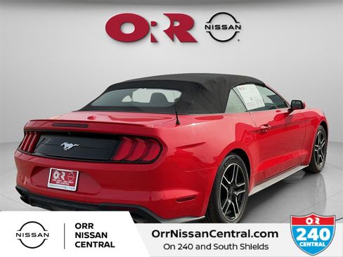 Used 2023 Ford Mustang Premium image 5
