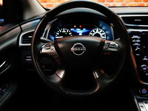 Certified 2024 Nissan Murano SV w/ SV Midnight Edition Package AWD/4WD image 11