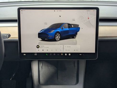 Used 2023 Tesla Model Y AWD image 12