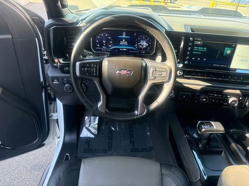 Used 2024 Chevrolet Silverado 1500 ZR2 w/ Technology Package AWD/4WD image 13