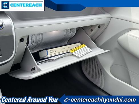 Used 2024 Hyundai Kona Limited AWD/4WD image 32