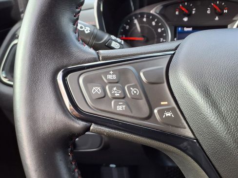 Used 2022 Chevrolet Equinox RS w/ LPO, Floor Liner Package image 19