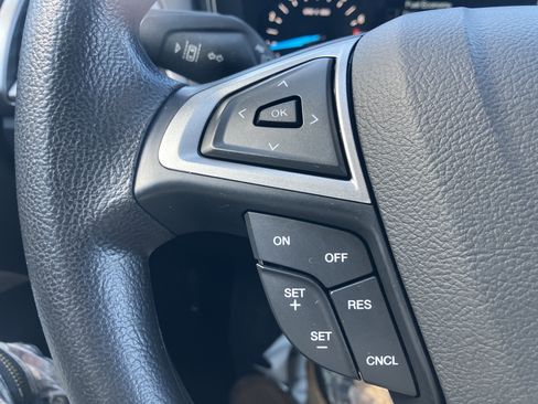 Used 2020 Ford Fusion S image 23