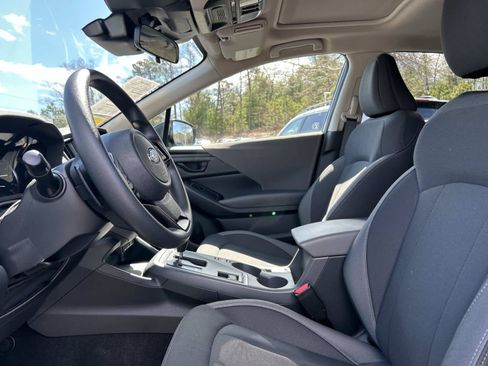 Used 2025 Subaru Crosstrek 2.5i Premium AWD/4WD image 10