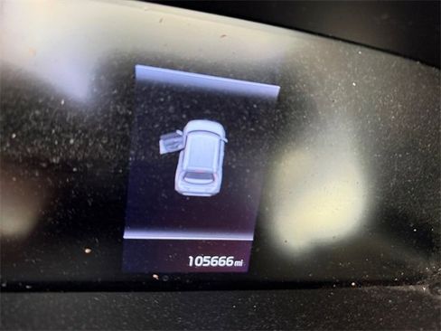 Used 2023 Kia Soul LX image 3