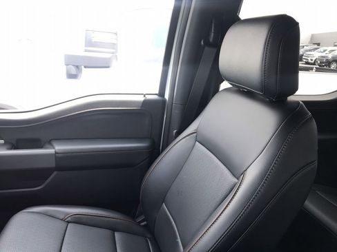 Used 2025 Ford F150 Lariat w/ Equipment Group 502A High image 24