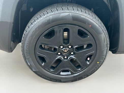 Used 2020 Jeep Renegade Sport AWD/4WD image 11