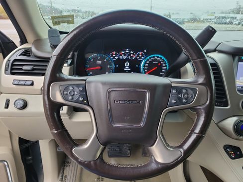 Certified 2018 GMC Yukon Denali w/ Open Road Package image 22