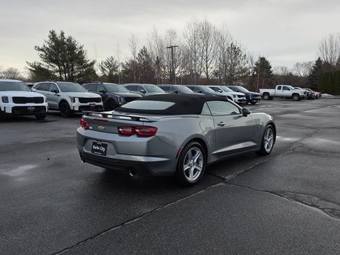 Used 2023 Chevrolet Camaro LT image 8