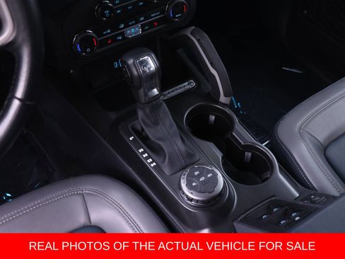 Used 2023 Ford Bronco Outer Banks AWD/4WD image 12
