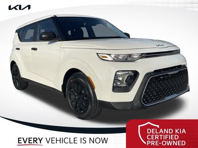 Certified 2022 Kia Soul LX