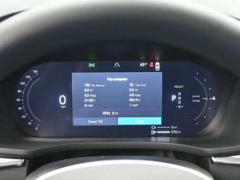 New 2026 Volvo XC60 T8 Ultra w/ Climate Package AWD/4WD image 9