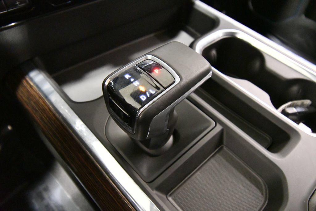 Used 2023 GMC Sierra 1500 Elevation w/ Preferred Package AWD/4WD image 26