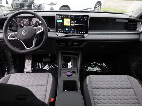 New 2026 Volkswagen Tiguan S image 25