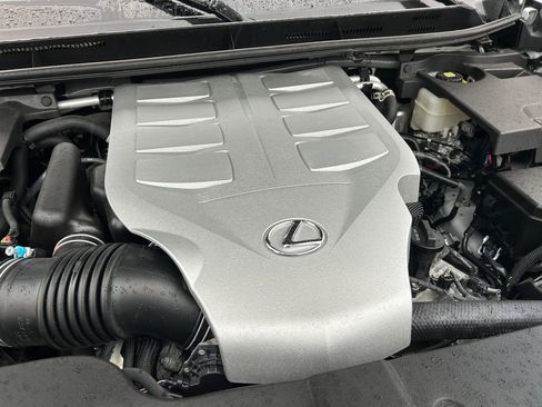 Used 2022 Lexus GX 460 Premium w/ Premium Package image 30