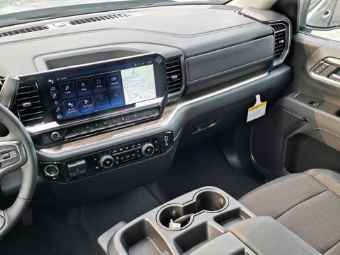 New 2026 Chevrolet Silverado 1500 LT w/ Z71 Off-Road Package AWD/4WD image 27