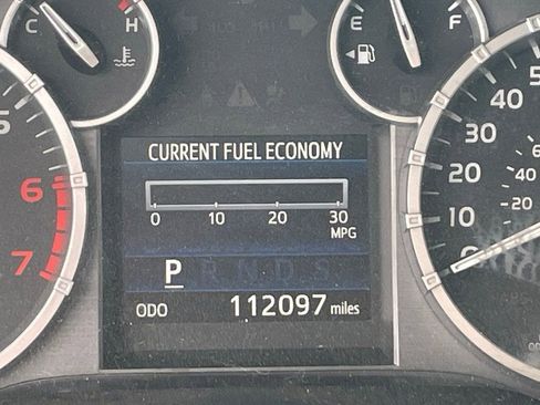 Used 2014 Toyota Tundra Platinum image 13