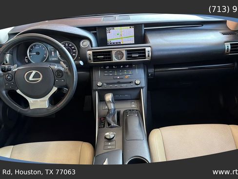 Used 2015 Lexus IS 250 w/ Navigation System Package RWD image 32