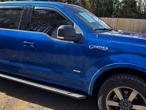 Used 2017 Ford F150 XLT w/ Equipment Group 302A Luxury image 18