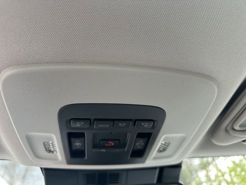 New 2026 Toyota Camry XLE AWD/4WD image 32