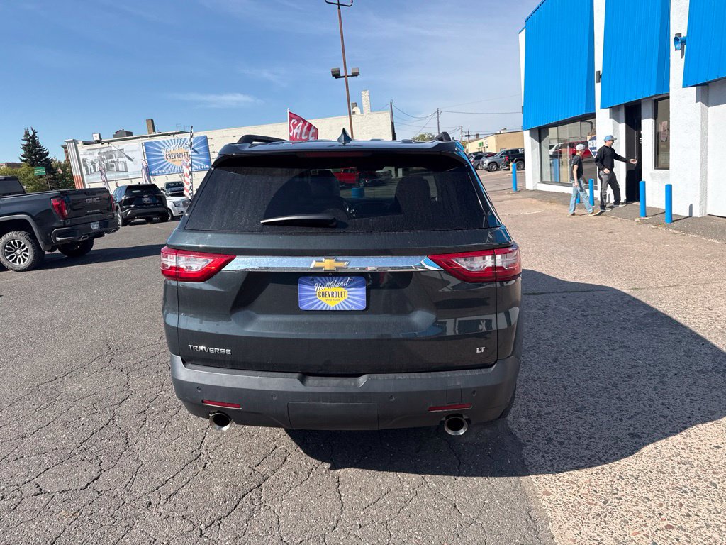 Used 2020 Chevrolet Traverse LT FWD image 13