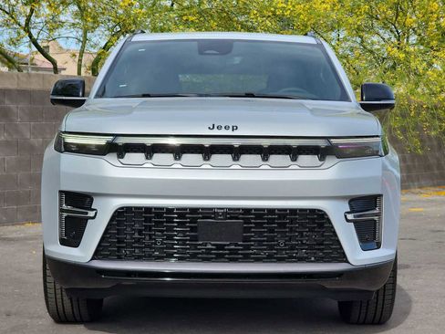 New 2026 Jeep Grand Wagoneer L 4WD w/ Premium Group I image 3