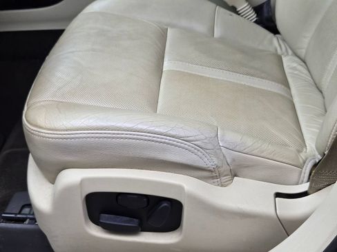 Used 2014 Lincoln MKT AWD w/ Equipment Group 201A image 11