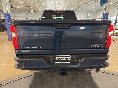 Used 2022 Chevrolet Silverado 3500 High Country w/ Z71 Off-Road Package image 36