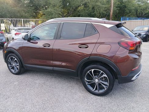 Used 2022 Buick Encore GX Select FWD image 5