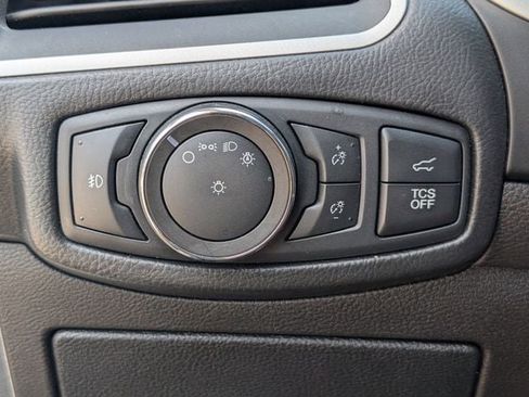 Used 2020 Ford Edge SEL w/ Convenience Package FWD image 19