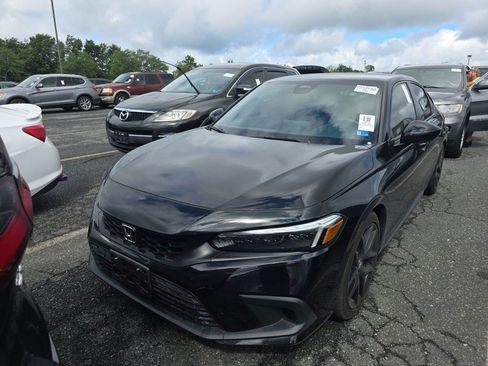 Used 2024 Honda Civic Sport image 3