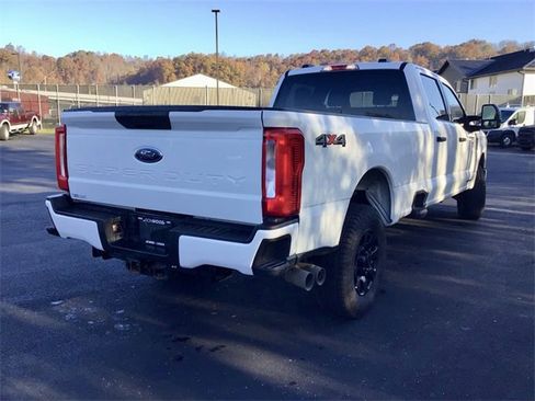 Used 2023 Ford F250 XLT image 10