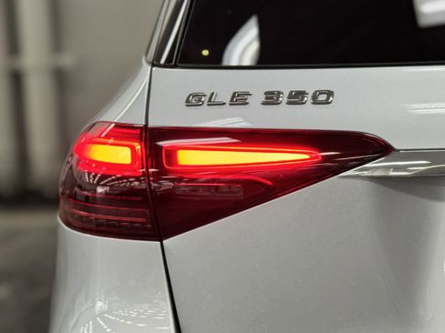 Certified 2025 Mercedes-Benz GLE 350 4MATIC image 13