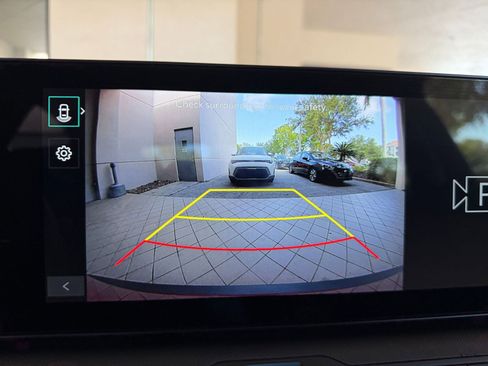 Used 2025 Kia K4 FWD image 20