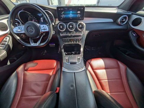 Used 2022 Mercedes-Benz GLC 300 4MATIC w/ AMG Line image 13