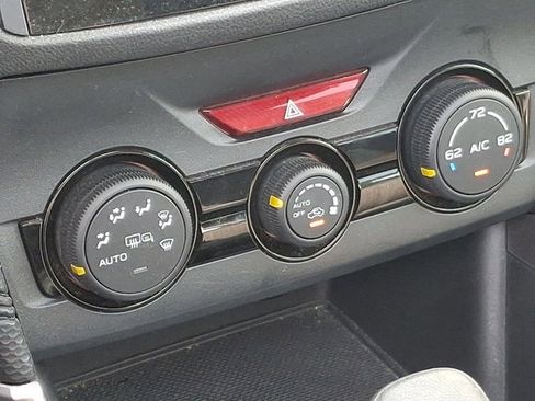 Used 2023 Subaru Forester Premium image 16