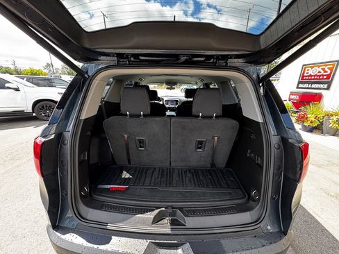 Used 2019 GMC Acadia SLE AWD/4WD image 43