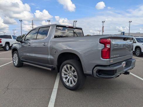 Used 2021 Chevrolet Silverado 1500 High Country image 6