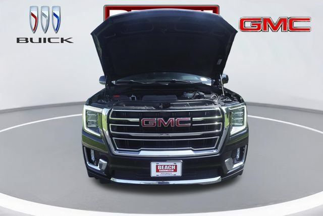 Used 2023 GMC Yukon SLT AWD/4WD image 9