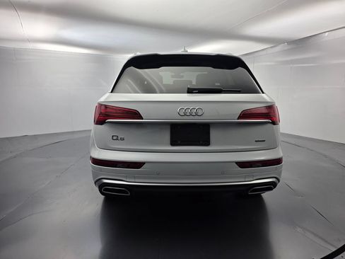 Used 2023 Audi Q5 2.0T Premium Plus w/ Premium Plus Package AWD/4WD image 5
