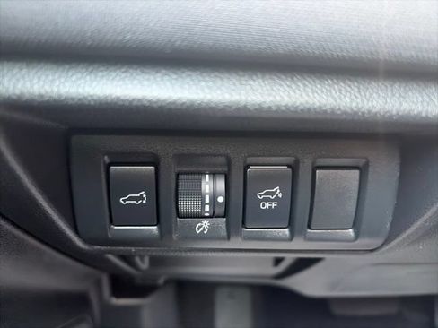 Used 2025 Subaru Outback Premium w/ Popular Package #1A AWD/4WD image 10