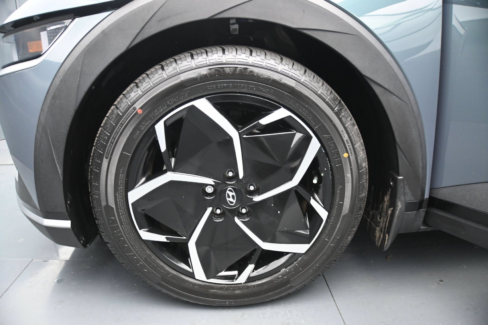 Certified 2023 Hyundai Ioniq 5 SEL AWD/4WD image 27