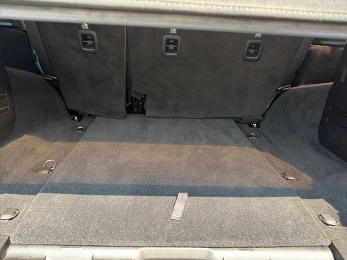 Used 2019 Jeep Wrangler Unlimited Sport S AWD/4WD image 17
